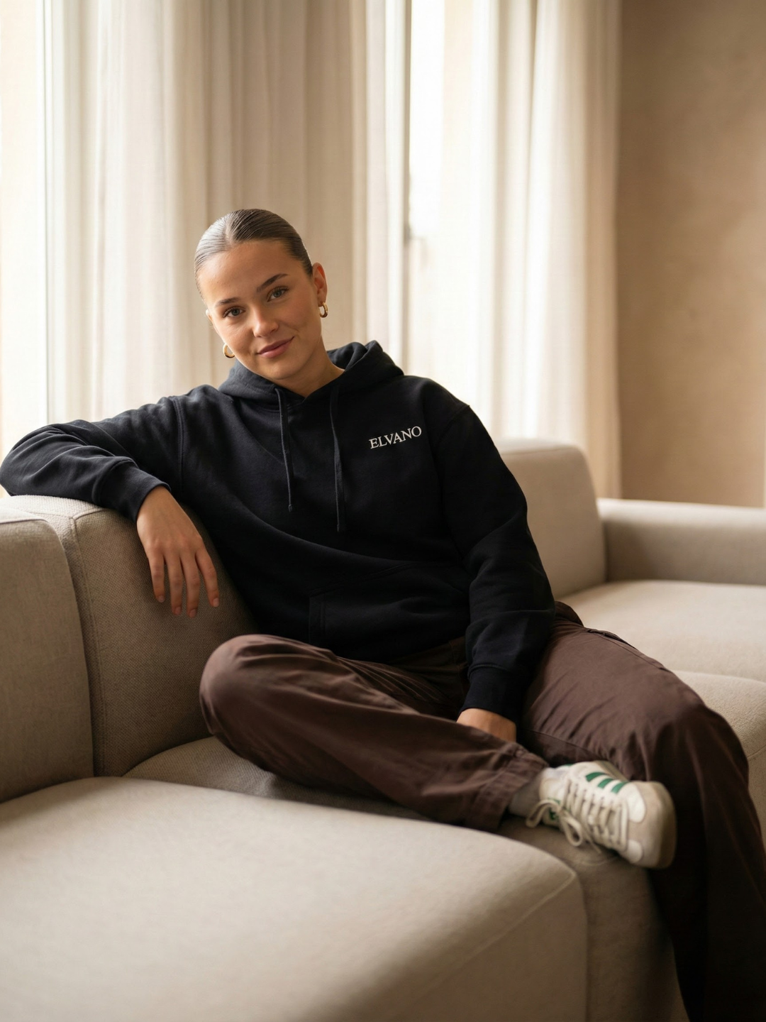 ELVANO Refined Relaxed Hoodie – Pre-order